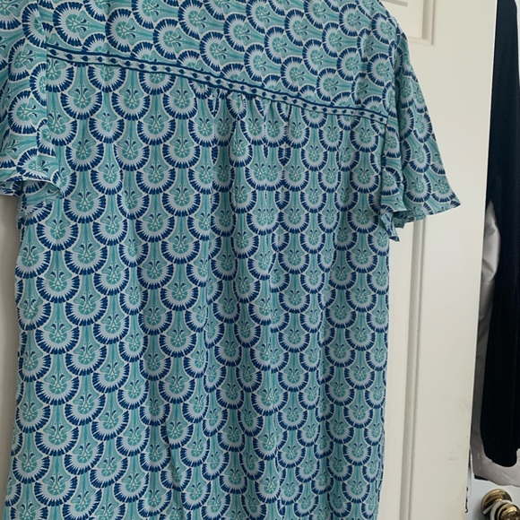 New Max Studio short Flutter Sleeve Top Blouse SZ Medium - Picture 10 of 11